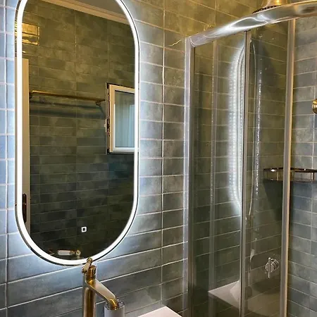 Сasa de vacaciones Nios Luxury House & *