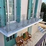 Nios Luxury House & * فاثي