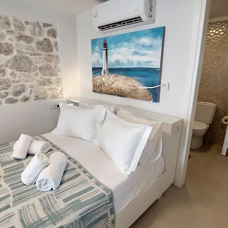 Nios Luxury House &