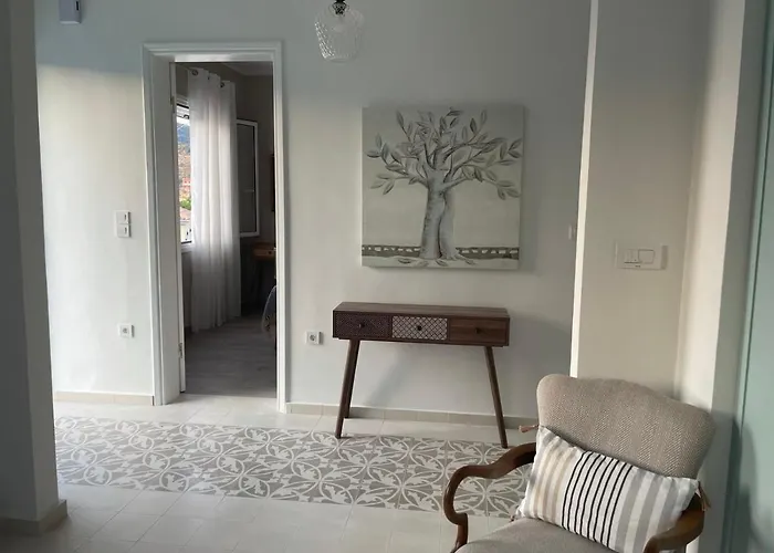 Nios Luxury House & Semesterbostad *